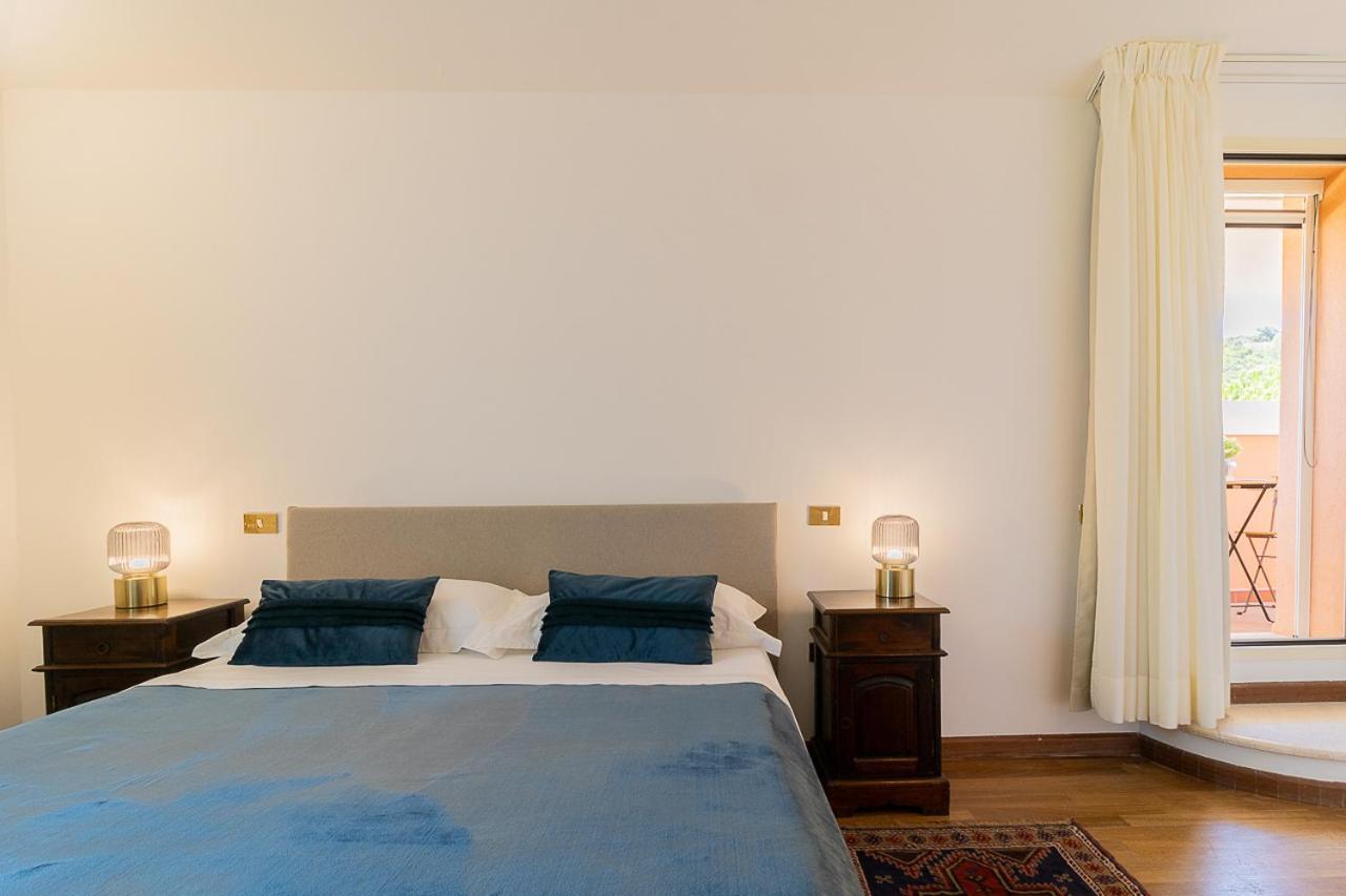 Villa Caterina La Maddalena  外观 照片