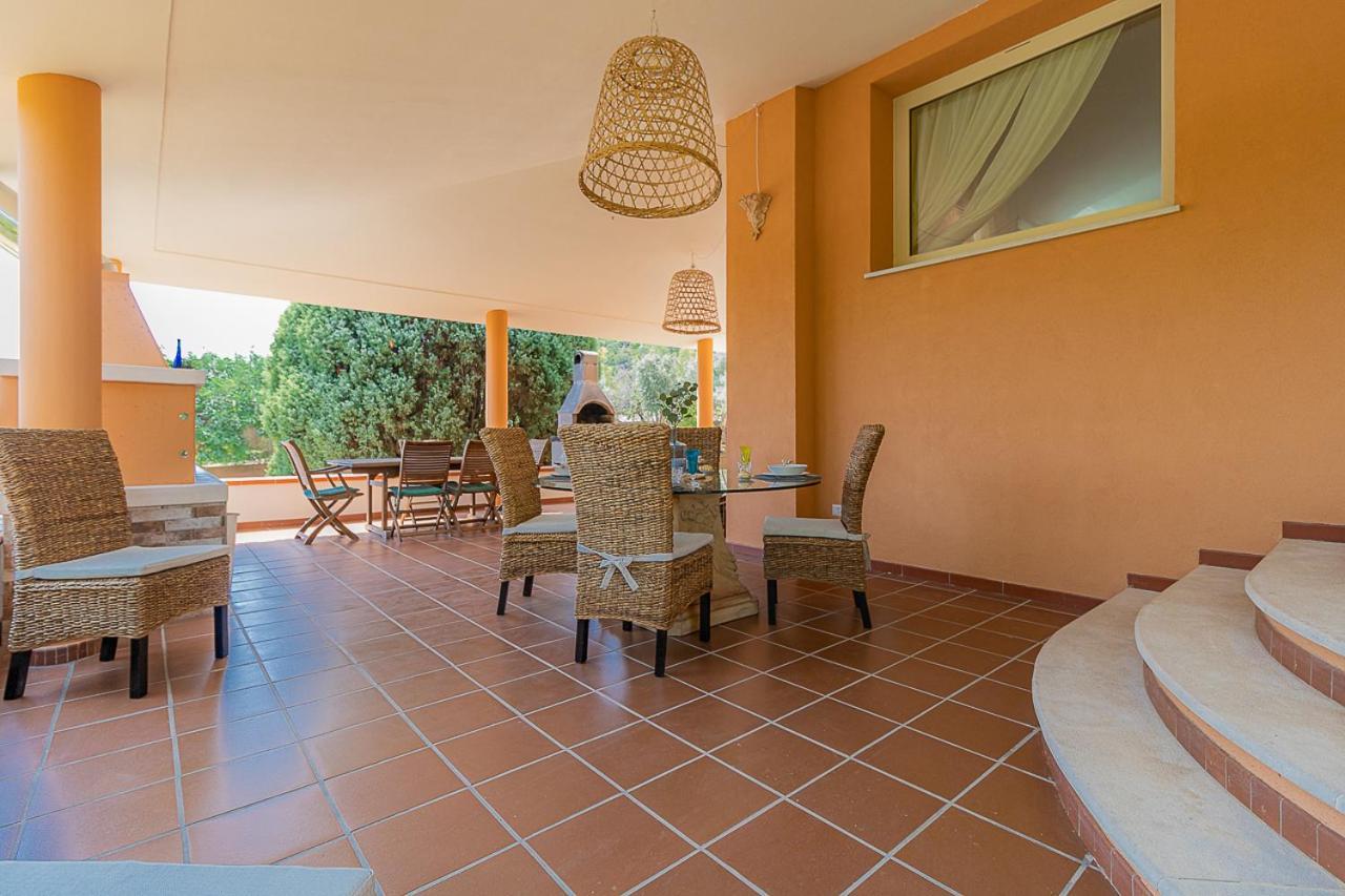 Villa Caterina La Maddalena  外观 照片
