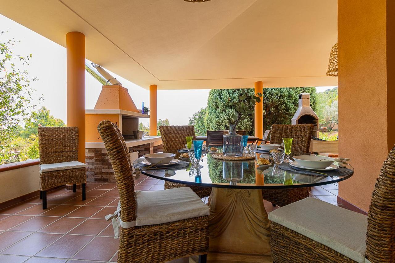 Villa Caterina La Maddalena  外观 照片