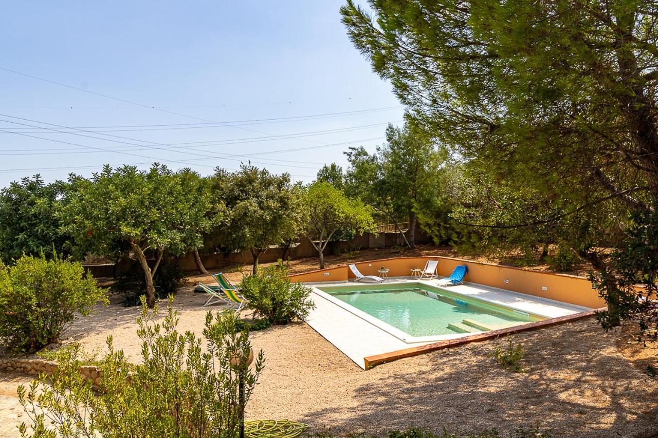 Villa Caterina La Maddalena  外观 照片
