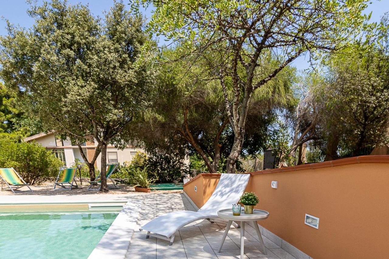 Villa Caterina La Maddalena  外观 照片
