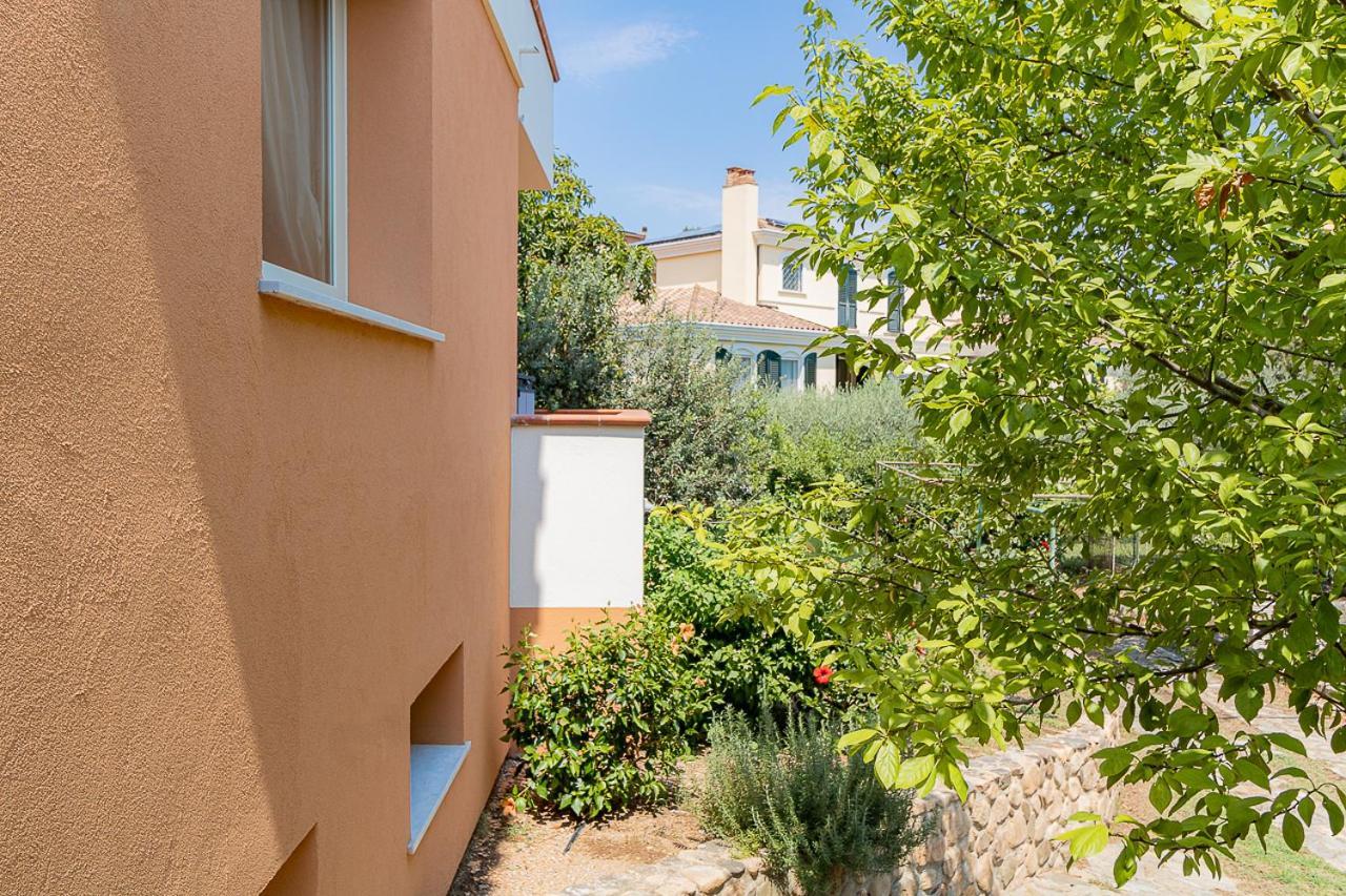 Villa Caterina La Maddalena  外观 照片